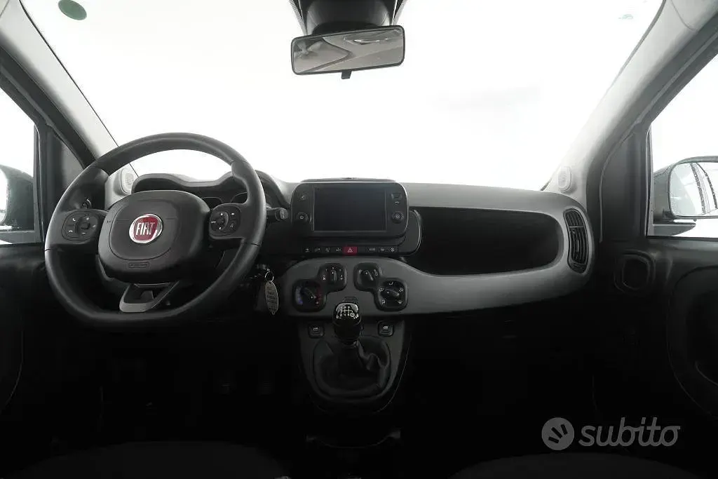 Usado Fiat Panda 4x4 Wild 86 CV (63 kW) 2022 Blanco Utilitario