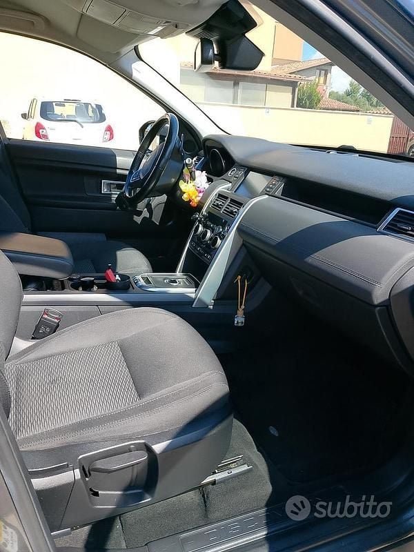 Usata Land Rover Discovery Sport 150 CV (110 kW) 2017 Grigio SUV