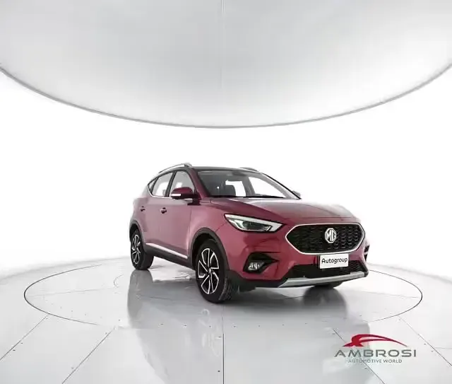 Usata MG ZS Luxury 106 CV (77 kW) 2024 Rosso SUV