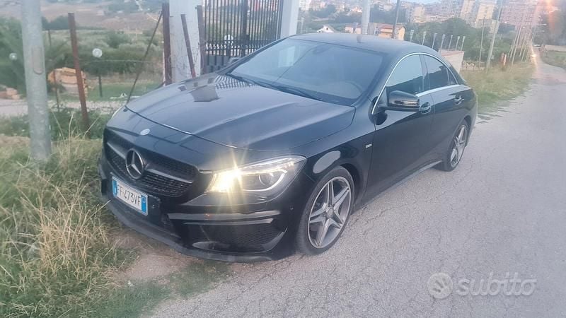 Usata Mercedes CLA220 177 CV (130 kW) 2018 Nero Berlina