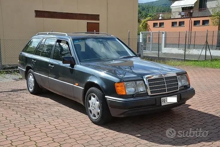 Usata Mercedes 200 1990 Nero Station wagon