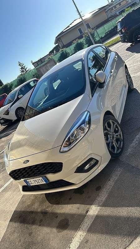 Usata Ford Fiesta ST-Line 86 CV (63 kW) 2020 Berlina