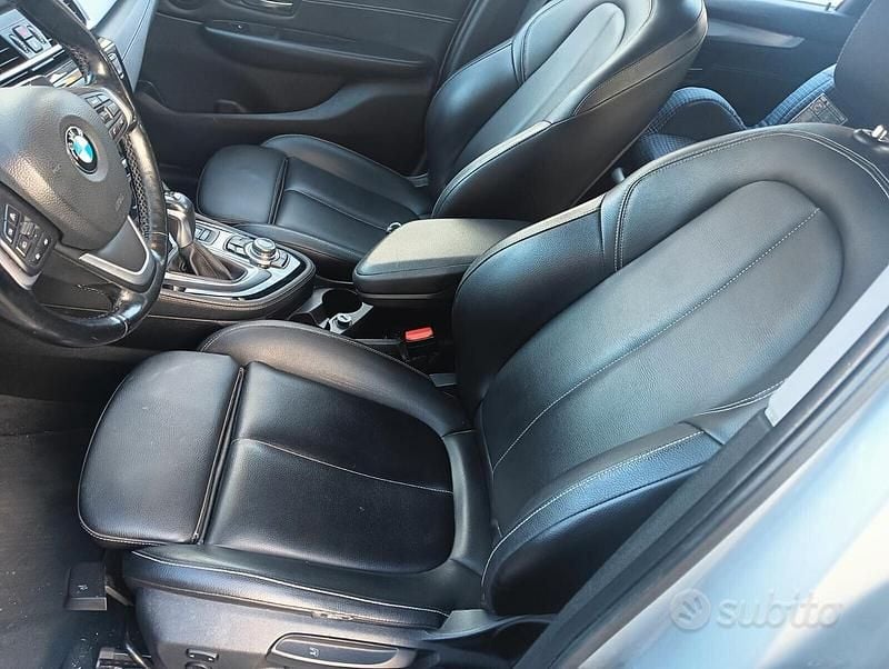 Grigio Usata 2014 BMW 218 Luxury Line Station wagon | 9700 € (Molto cara) - Immagine 1/4