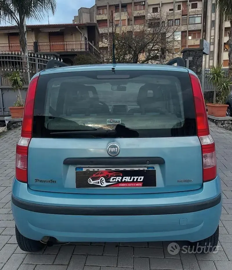 Usata Fiat Panda 69 CV (50 kW) 2005 Blu Utilitaria