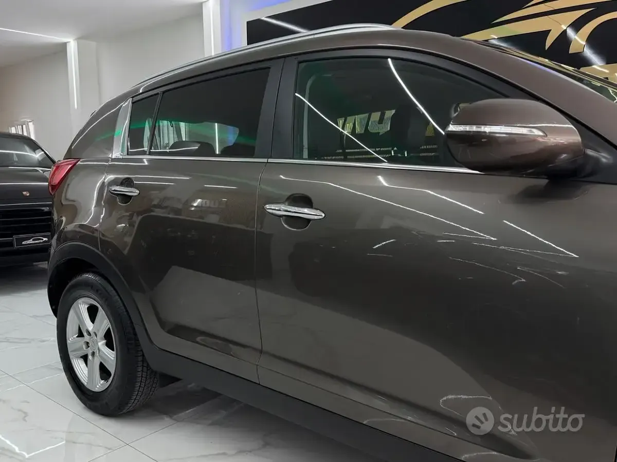Usata Kia Sportage 116 CV (85 kW) 2013 Marrone SUV