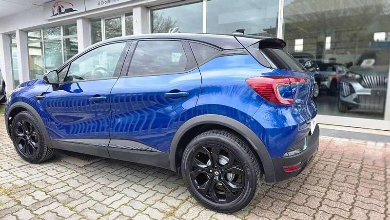 Usata Renault Captur Intens 101 CV (74 kW) 2022 Blu/azzurro SUV