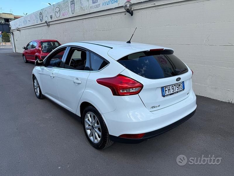 Usata Ford Focus Titanium X 125 CV (91 kW) 2017 Bianco Berlina