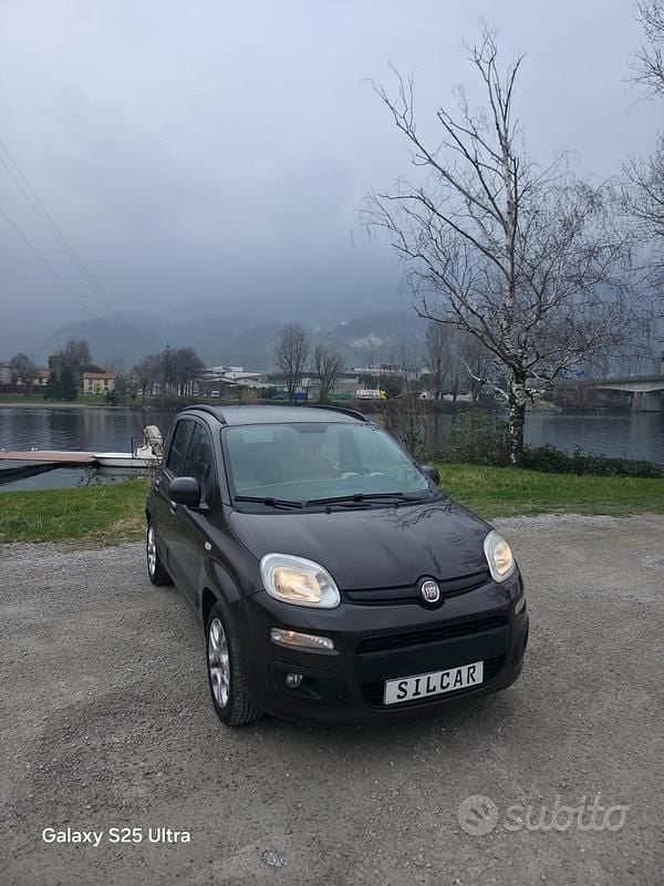 Usata Fiat Panda Lounge 69 CV (50 kW) 2013 Marrone Utilitaria