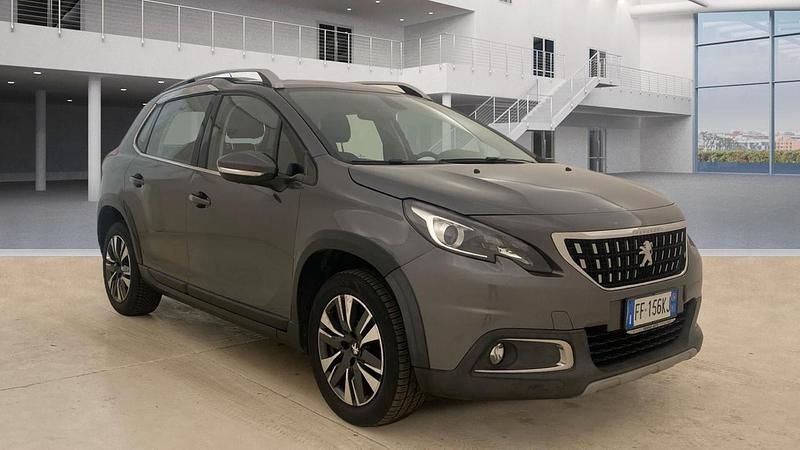 Usata Peugeot 2008 82 CV (60 kW) 2016 Grigio SUV