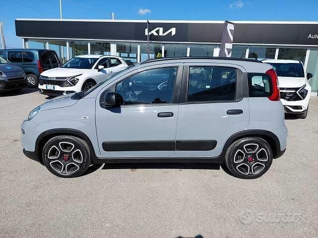 Usata Fiat Panda City Life 69 CV (50 kW) 2022 Grigio Berlina