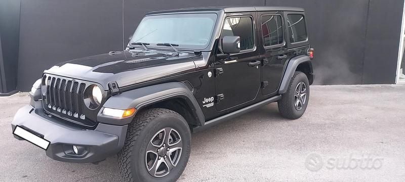 Nero Usata 2020 Jeep Wrangler Sport SUV | 40.000 € (Super prezzo) - Immagine 1/4