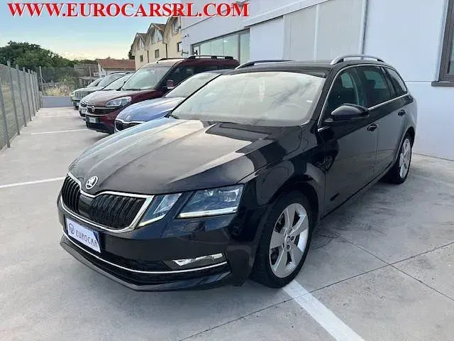 Usata Skoda Octavia G-TEC Style 110 CV (80 kW) 2017 Nero Station wagon