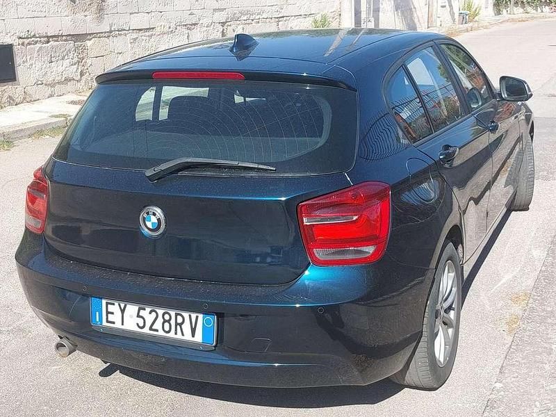 Usata BMW 116 116 CV (85 kW) 2015 Blu/azzurro Utilitaria