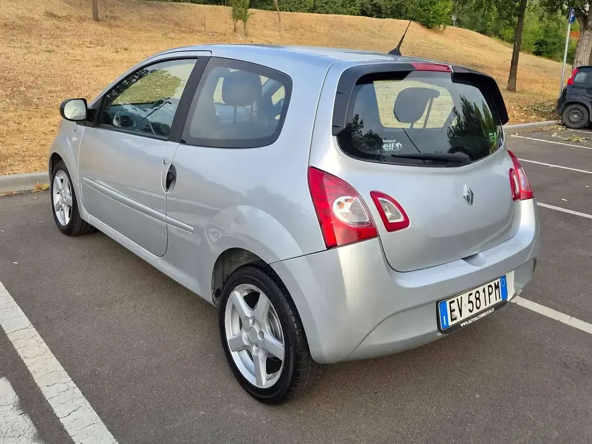 Usata Renault Twingo 75 CV (55 kW) 2014 Argento Utilitaria
