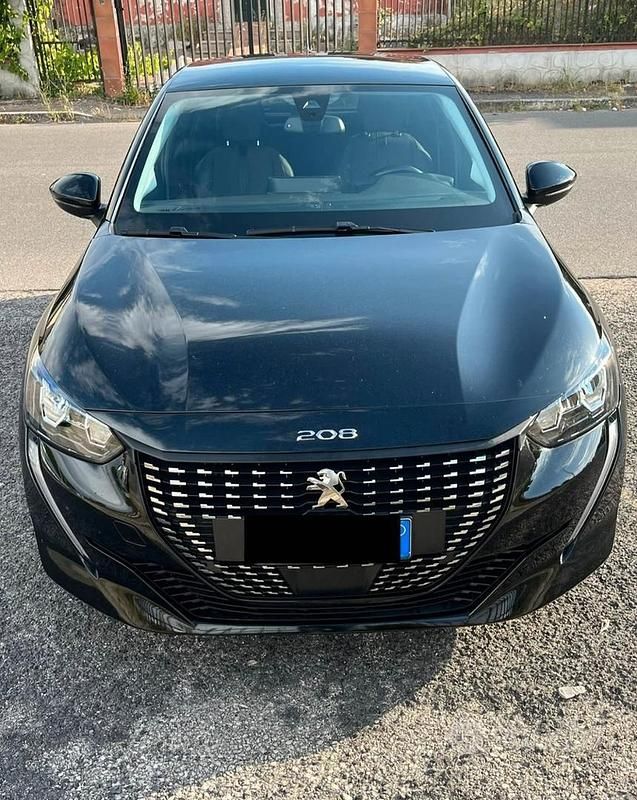 Usata Peugeot 208 2012 Nero Utilitaria