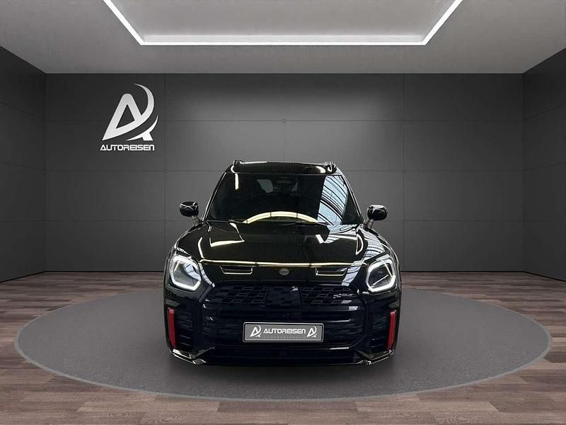 Nero midnight Usata 2025 Mini John Cooper Works Countryman SUV | 45.970 € (Molto cara) - Immagine 1/4