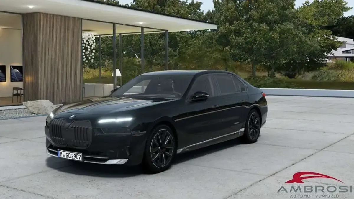 Usata BMW 740 M Sport 340 CV (250 kW) 2025 Berlina