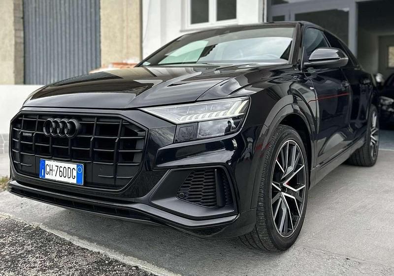 Usata Audi Q8 S-Line 286 CV (210 kW) 2019 Nero SUV