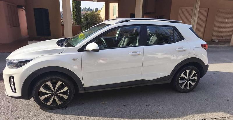 Usata Kia Stonic Urban 100 CV (73 kW) 2023 SUV