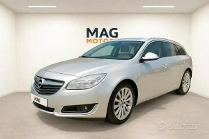 Usata Opel Insignia Cosmo 131 CV (96 kW) 2010 Grigio Station wagon