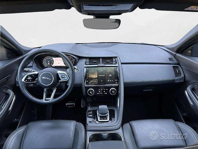 Usata Jaguar E-Pace R-Dynamic 163 CV (119 kW) 2024 Nero SUV