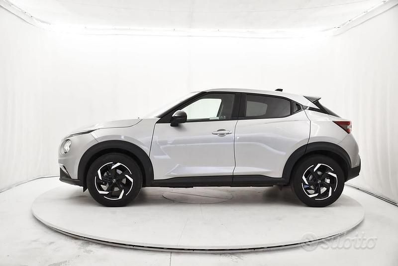 Usata Nissan Juke Acenta 114 CV (83 kW) 2023 Newport grey SUV