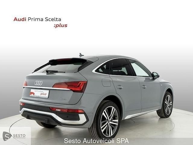 Nuova Audi Q5 Sportback S-line plus 204 CV (150 kW) 2025 Colore carrozzeria personalizzato audi exclusive SUV