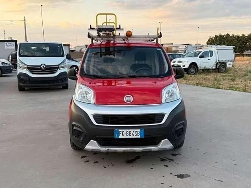 Rosso Usata 2017 Fiat Fiorino Monovolume | 4300 € (Super prezzo) - Immagine 1/4