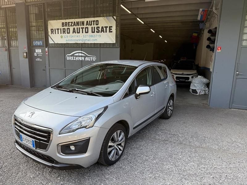Usata Peugeot 3008 Business-Line 115 CV (84 kW) 2014 Berlina