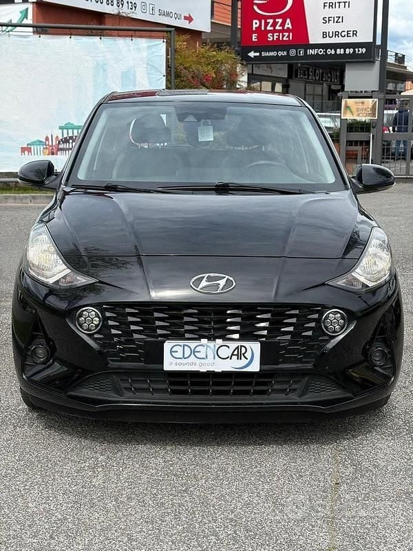 Usata Hyundai i10 Advanced Plus 67 CV (49 kW) 2021 Nero Utilitaria
