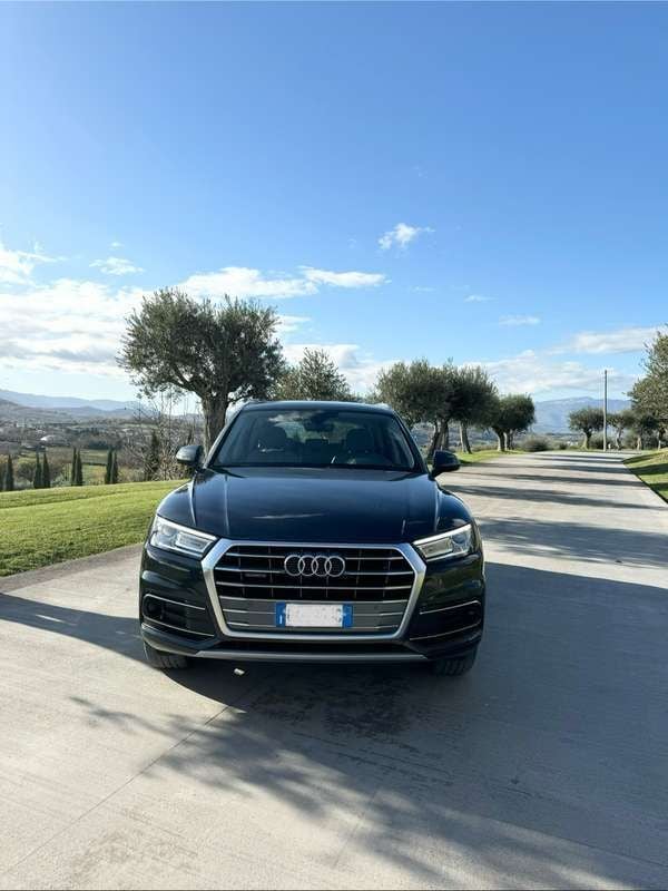 Usata Audi Q5 Business 190 CV (139 kW) 2020 Grigio SUV