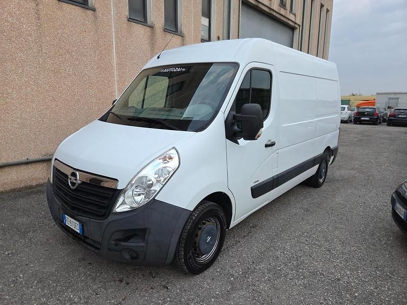 Usata Opel Movano 125 CV (91 kW) 2016 Bianco Monovolume