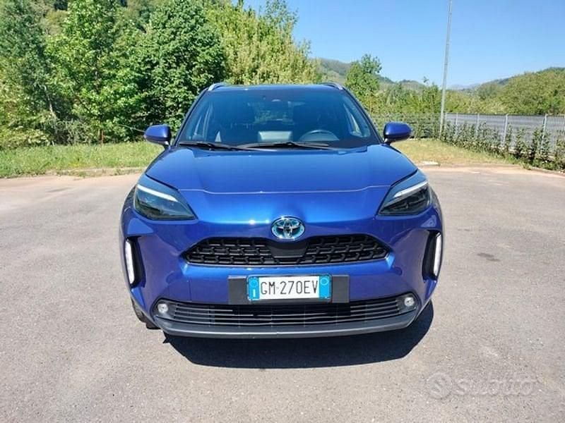 Usata Toyota Yaris Cross Trend 116 CV (85 kW) 2022 Blu SUV