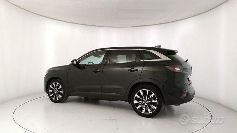 Usata Renault Austral Techno 200 CV (147 kW) 2024 Nero SUV