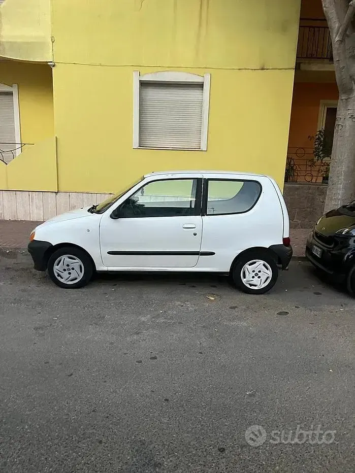 Usata Fiat 600 54 CV (39 kW) 2000 Bianco Berlina