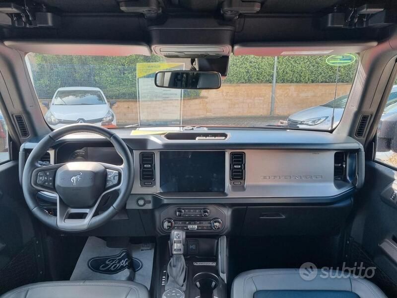 Usata Ford Bronco Outer Banks 335 CV (246 kW) 2023 Rosso SUV