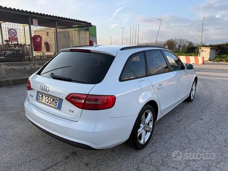 Usata Audi A4 177 CV (130 kW) 2012 Bianco Station wagon