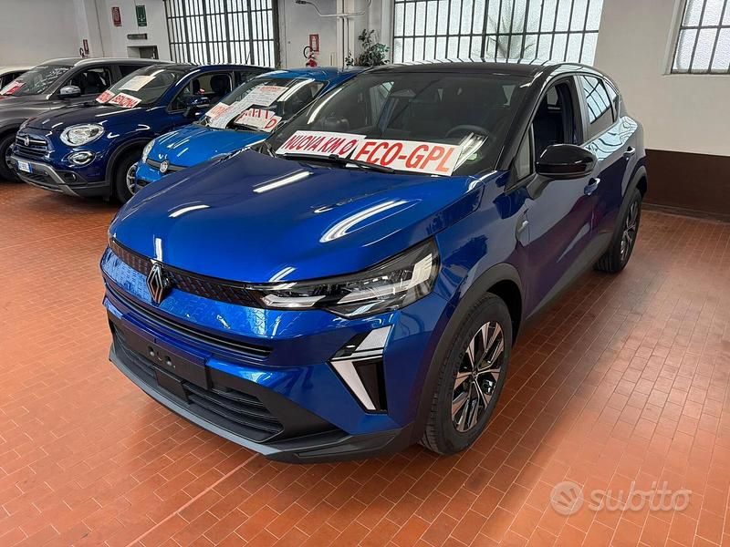 Nuova Renault Captur Evolution 100 CV (73 kW) 2025 Blu SUV