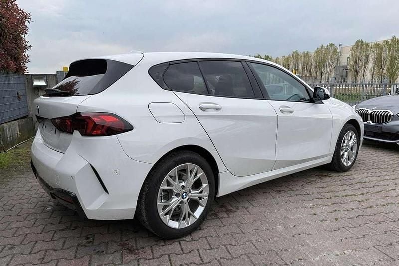 Usata BMW 120 170 CV (125 kW) 2025 Bianco Utilitaria