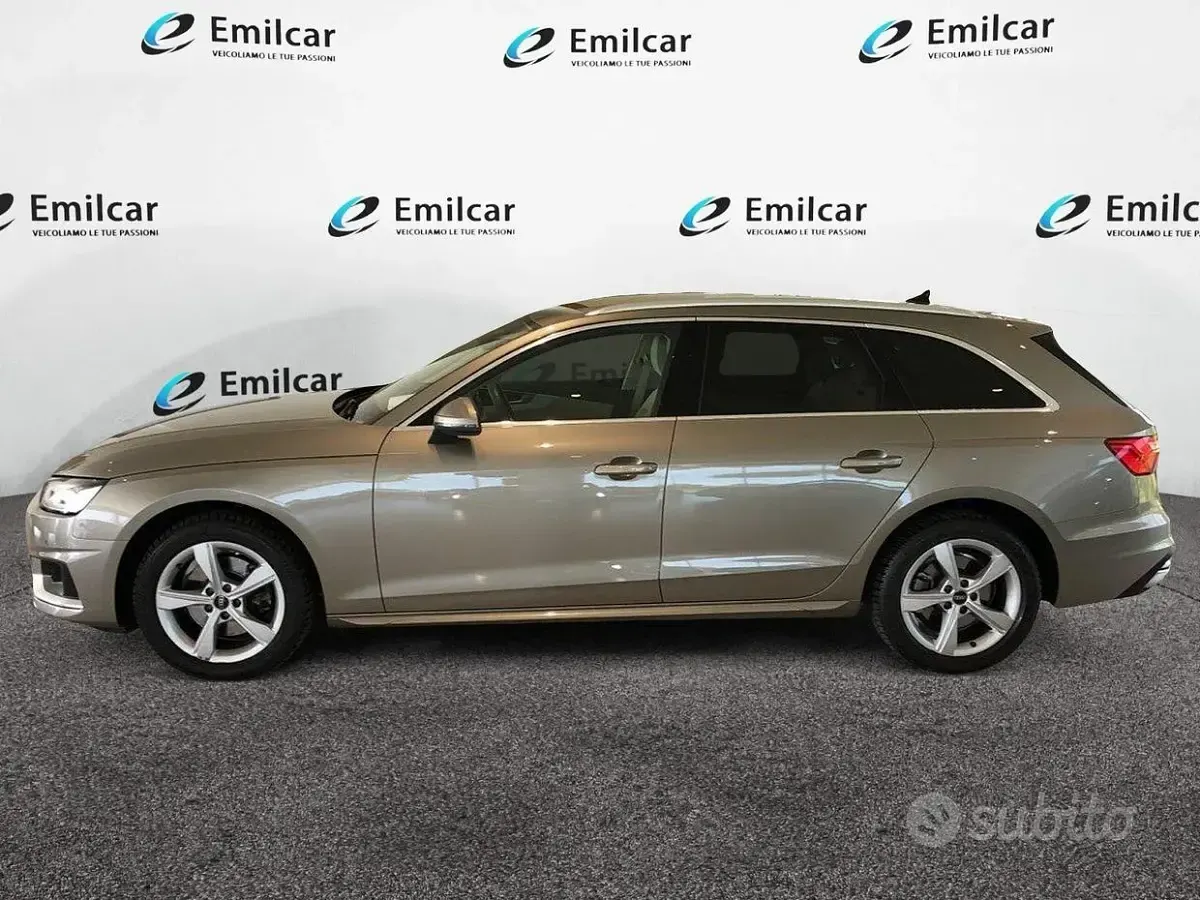 Usata Audi A4 Comfort 136 CV (100 kW) 2022 Grigio Station wagon