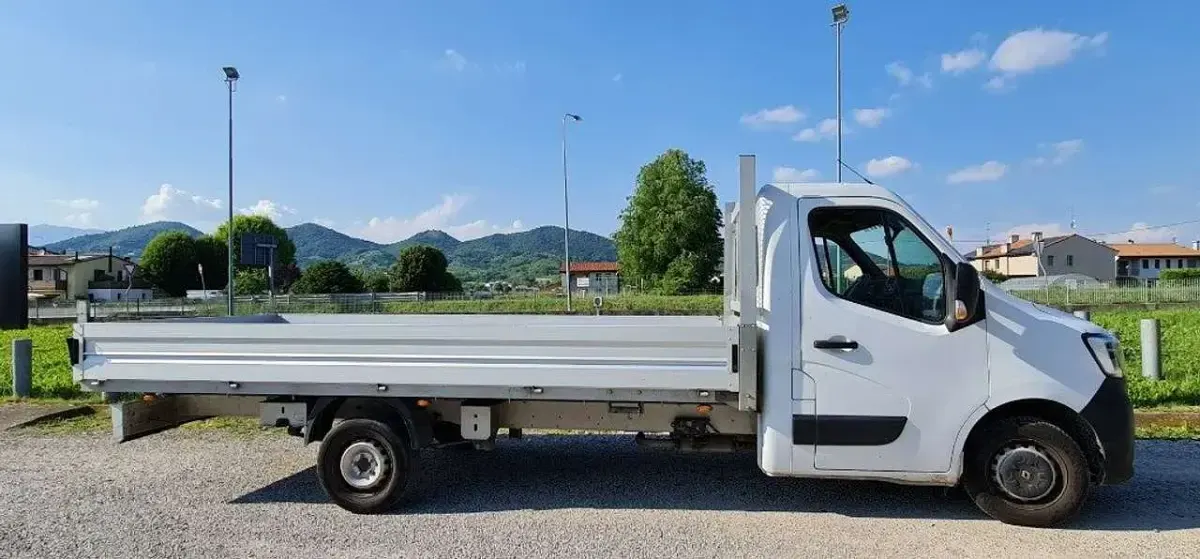 Usata Renault Master 179 CV (131 kW) 2020 Bianco Monovolume