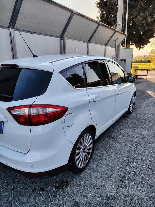 Usata Ford C-MAX 115 CV (84 kW) 2012 Bianco Monovolume