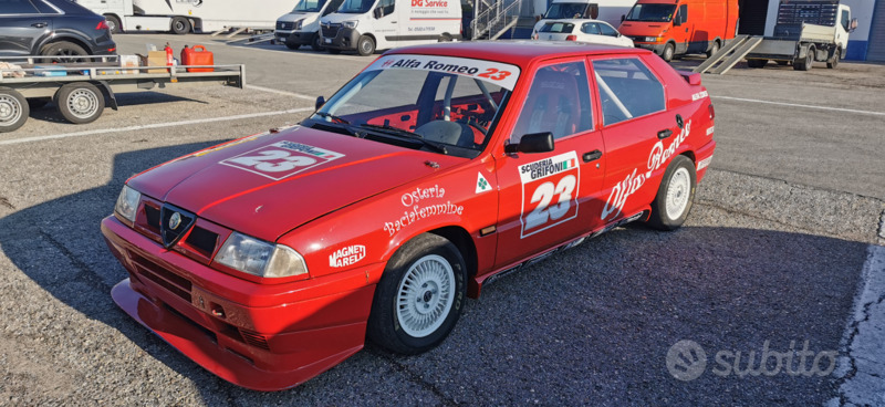 Usato 1992 Alfa Romeo 33 Benzin (7.500 €)