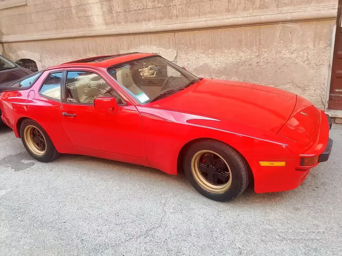 Usata Porsche 944 1984 Rosso Coupé