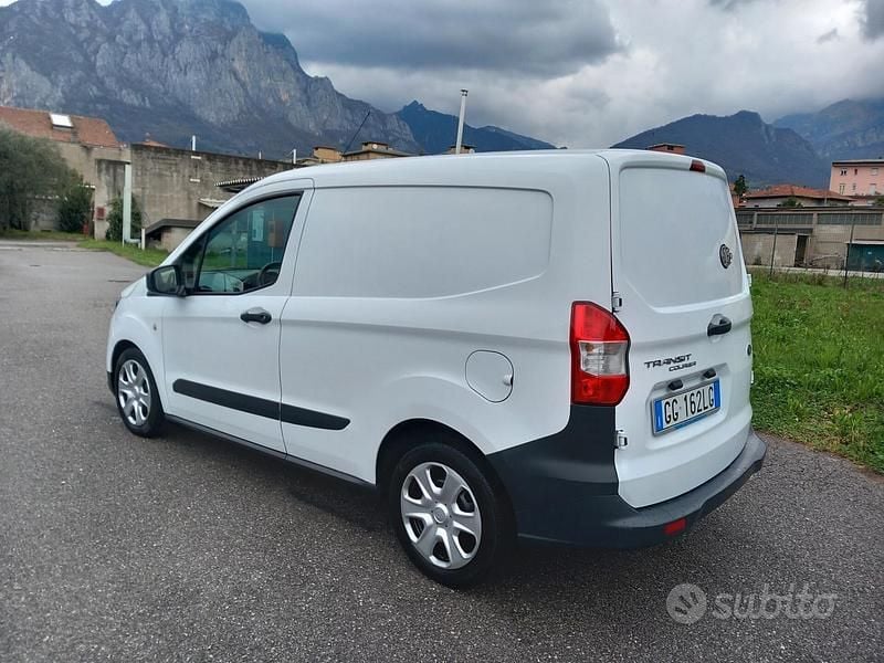 Usata Ford Transit 75 CV (55 kW) 2021 Bianco Berlina