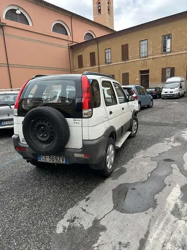 Usata Daihatsu Terios 86 CV (63 kW) 2005 SUV