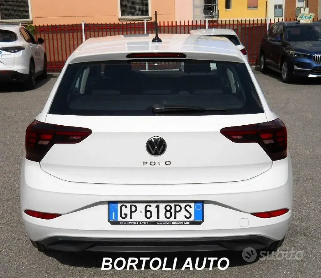 Usata VW Polo Life 95 CV (69 kW) 2023 Bianco Utilitaria