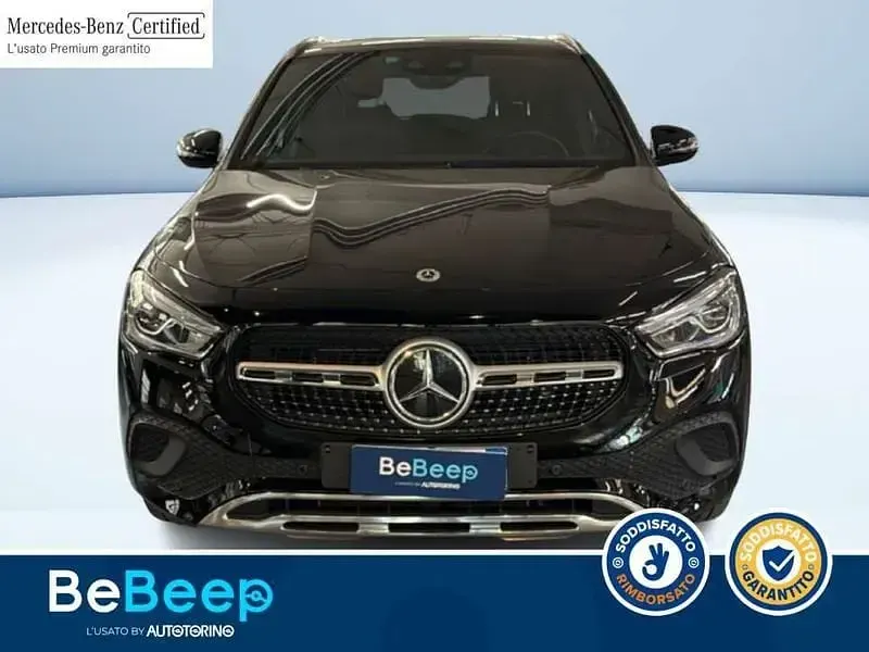 Usata Mercedes GLA250 160 CV (117 kW) 2023 Nero metallizzato SUV