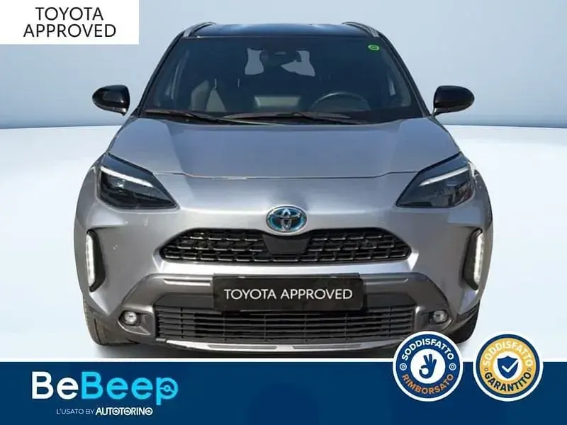 Usata Toyota Yaris Cross 116 CV (85 kW) 2022 Argento SUV
