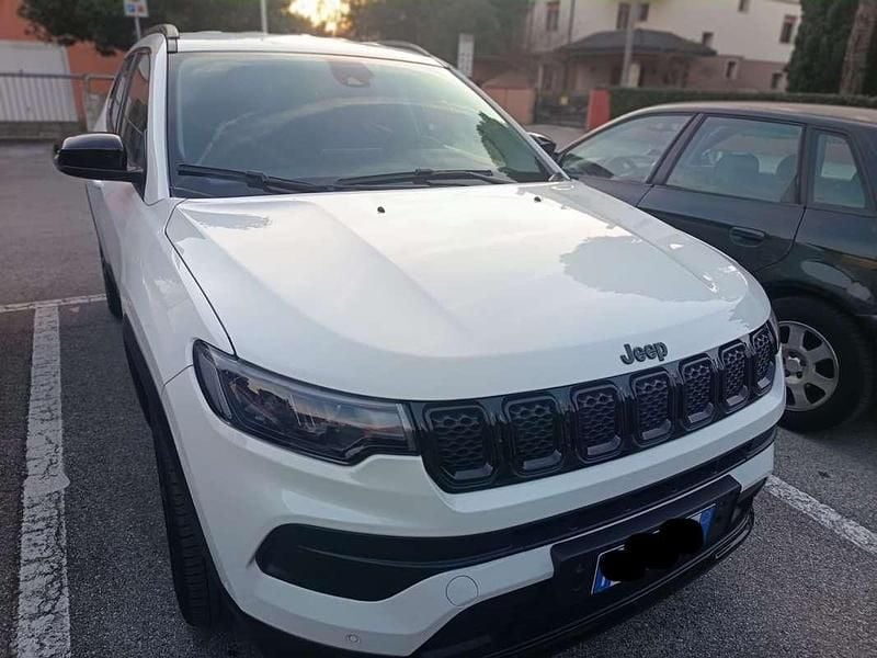Usata 2022 Jeep Compass Night Eagle SUV | 24.000 € (Buon prezzo) - Immagine 1/4